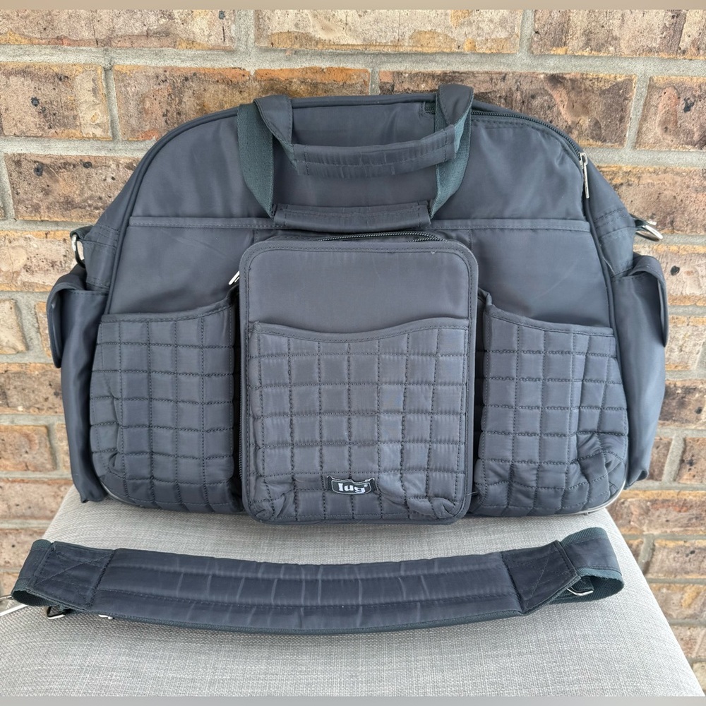 Lug🖤Grey Shuttle Bus Travel/Gym Bag